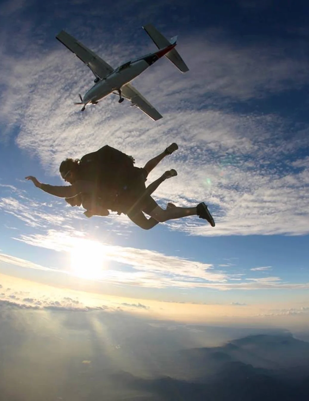 Freefall over the stunning Maui coastline